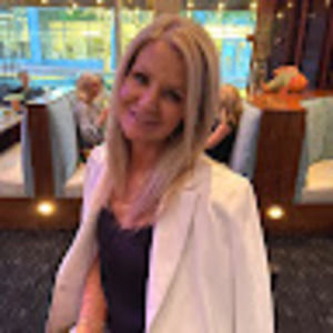 Meet your Posher, Jacquelyn